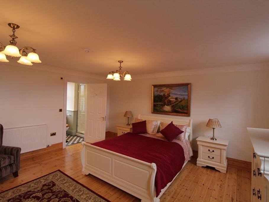 The Old Dispensary Hotel Kinsale Bagian luar foto